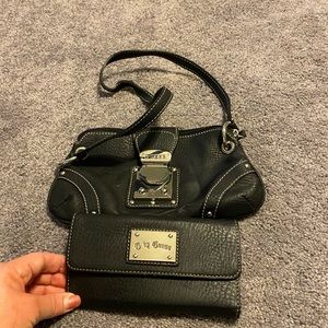 Guess bag with matching wallet